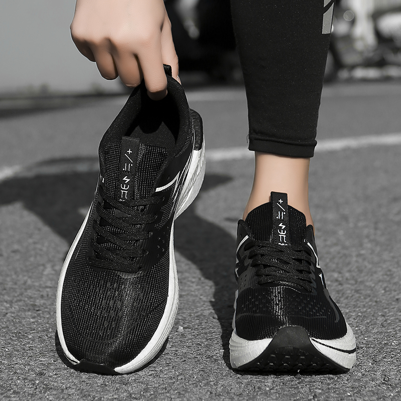 Chaussures pour femmes, basket - Mens Fashion Show avis et prix