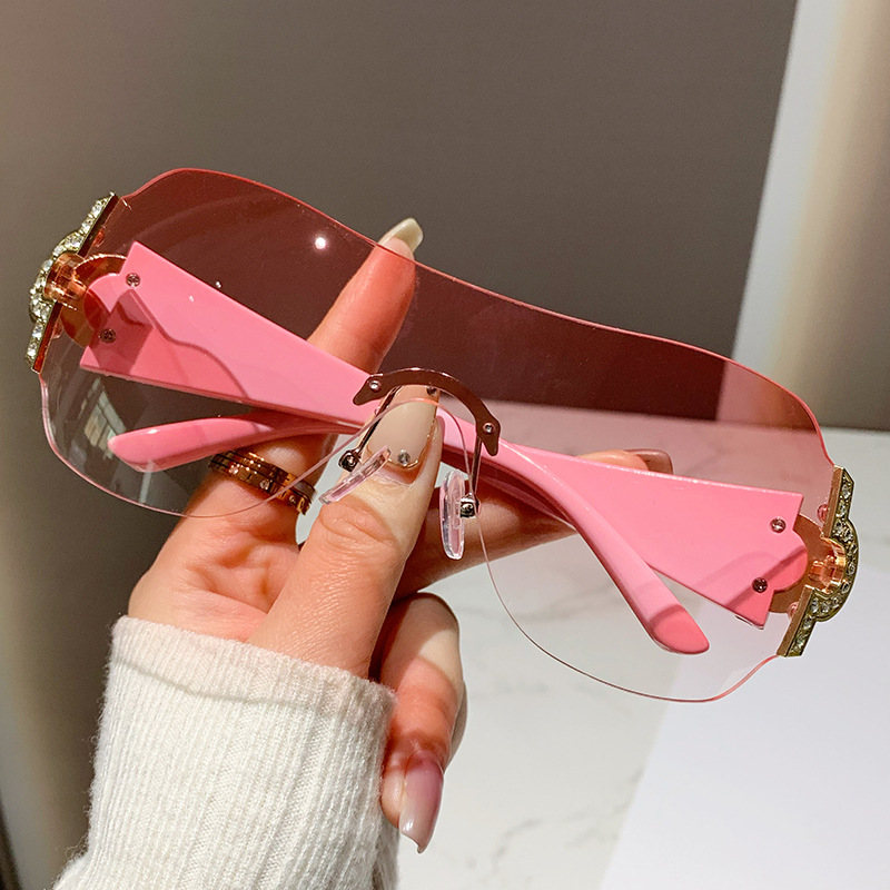 Lunettes de soleil femmes gran - Men Fashion Photography avis et prix